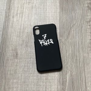 NWOT ariana grande 7 rings phone case